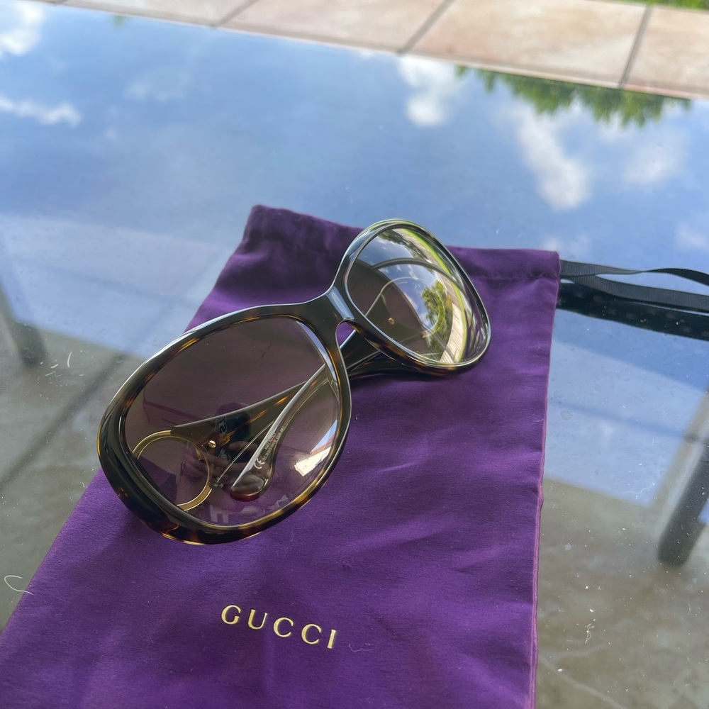 Gucci sunglasses